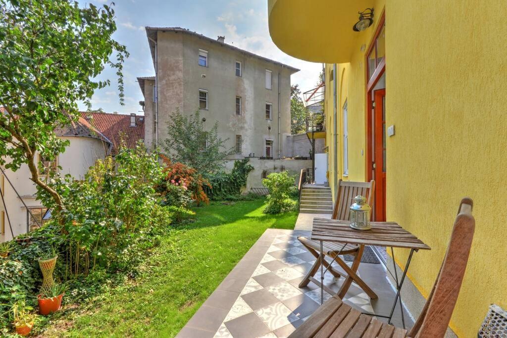 Castle Hill Garden Studio บูดาเปสต์ ภายนอก รูปภาพ