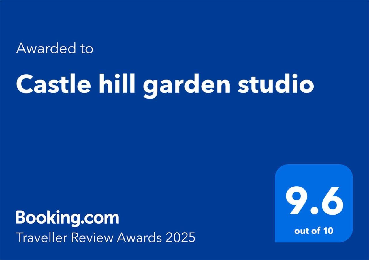 Castle Hill Garden Studio บูดาเปสต์ ภายนอก รูปภาพ